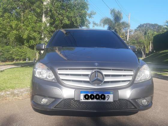 MERCEDES-BENZ B 200 1.6 TURBO GASOLINA 4P AUTOMÁTICO